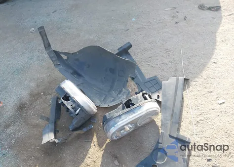 2014 Dodge Challenger Rallye Redline z USA, uszkodzony, nr VIN 2C3CDYAG3EH141115